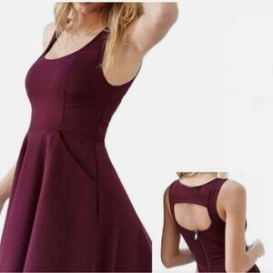 KIMCHI BLUE Urban Outfitters Womens Burgundy Camrin Fit & Flare Skater